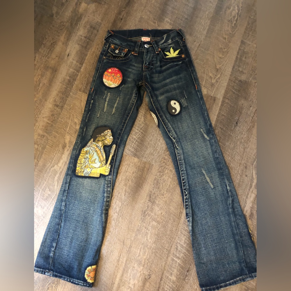 TRUE RELIGION JEANS - Picture 2 of 15